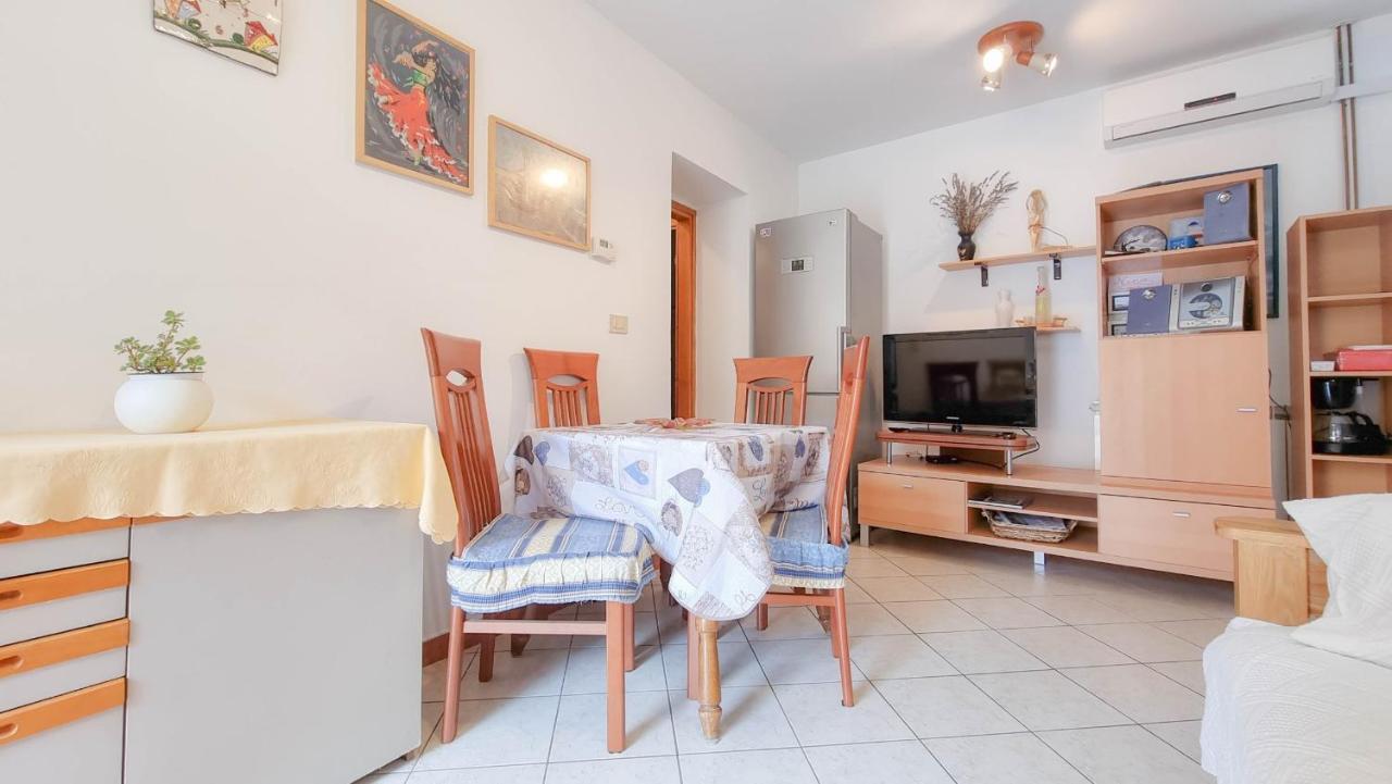 Valentino Apartment Novigrad  Bagian luar foto