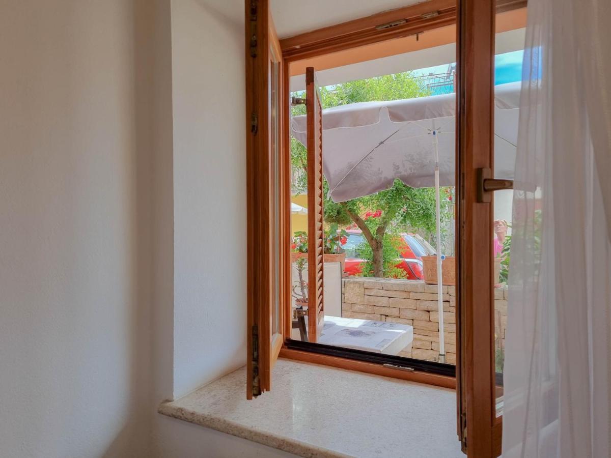 Valentino Apartment Novigrad  Bagian luar foto