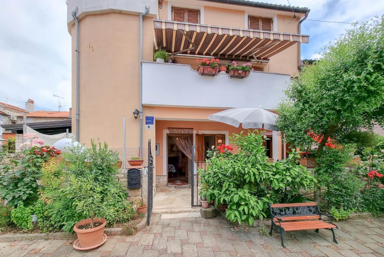 Valentino Apartment Novigrad  Bagian luar foto